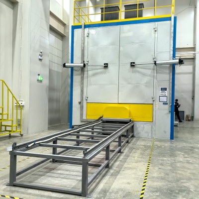 机器人喷砂房多轴联动机器人喷砂房